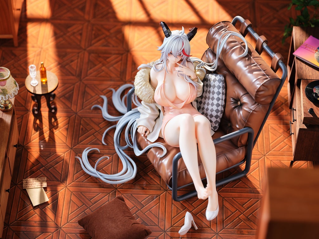 Azur Lane Aegir Garage Kit [src:https://booth.pximg.net/2dade8e9-5895-45da-ad94-0ccbb1a3be21/i/7853582/094fa1a1-9553-44bb-accc-d219a5894380_base_resized.jpg]