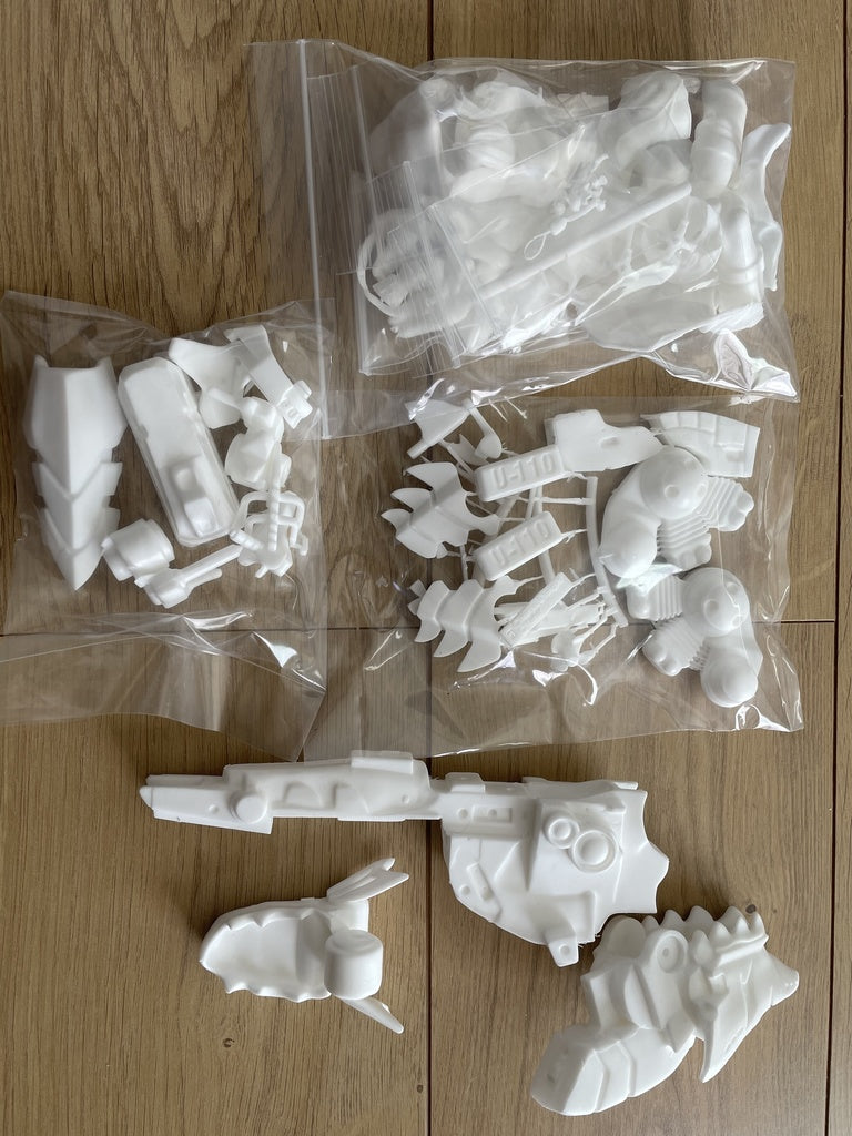 Azur Lane U-110 Garage Kit [src:https://booth.pximg.net/403c1519-2000-4627-b374-c21c8084d082/i/3623688/1c3c8462-8823-4e39-84ee-f3721932eb41_base_resized.jpg]