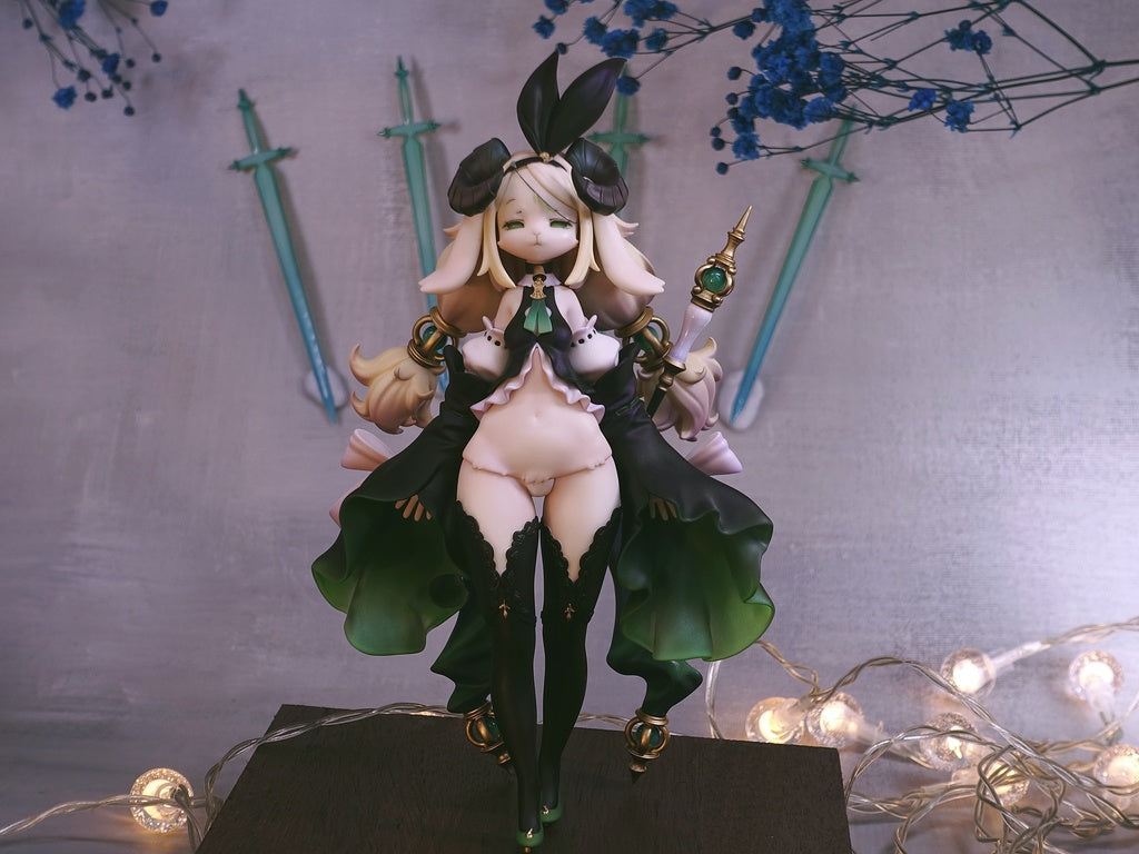 Waru Bishop Garage Kit [src:https://booth.pximg.net/a91fb939-cd99-45dc-929e-9a2b8ae1f429/i/5179950/1f4c29e3-e204-4f56-b07d-cf4119c62934_base_resized.jpg]