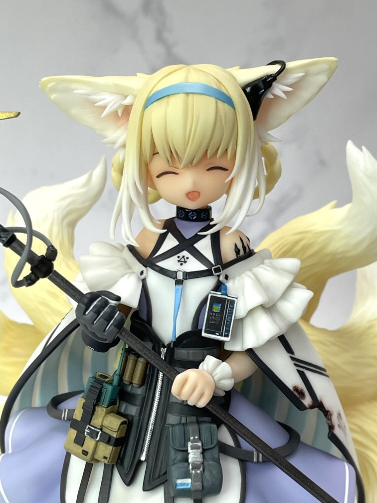 Arknights Suzuran Garage Kit [src:https://booth.pximg.net/8657ecaa-ae04-4477-899f-b2083584ad8f/i/6184747/383d1471-b911-44a7-85fc-de0c1099a552_base_resized.jpg]