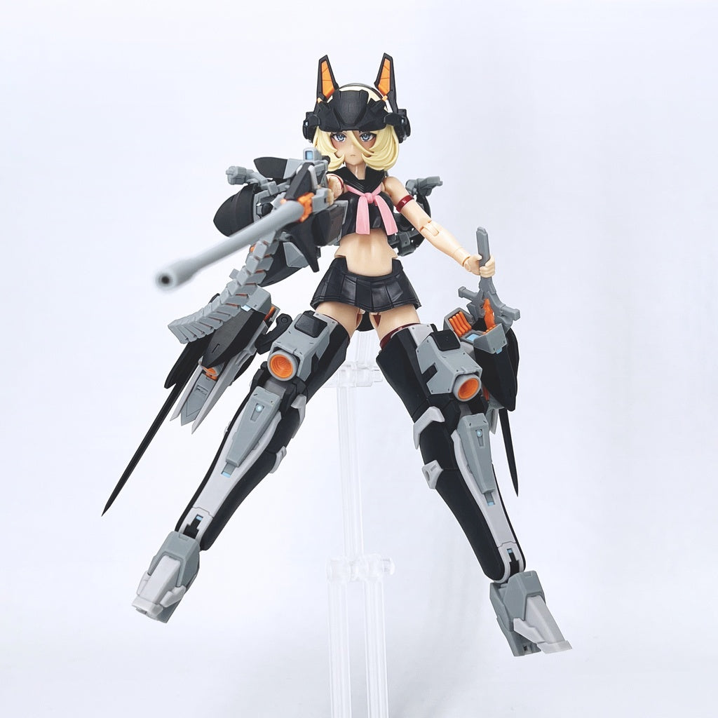 AG-5 Garage Kit [src:https://booth.pximg.net/fab5a607-aaca-4c9f-b262-7b8fa10d77fc/i/6108190/4d41c844-b790-4b9e-8e75-2b1872afeb8f_base_resized.jpg]