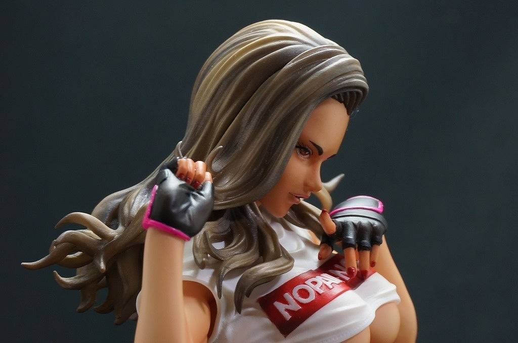 Fitness Girl Garage Kit [src:https://booth.pximg.net/ca49a3ac-53d8-469b-9b32-c1472886d1b7/i/1710126/56afb891-e346-48bc-a6c0-128dcea2e815_base_resized.jpg]