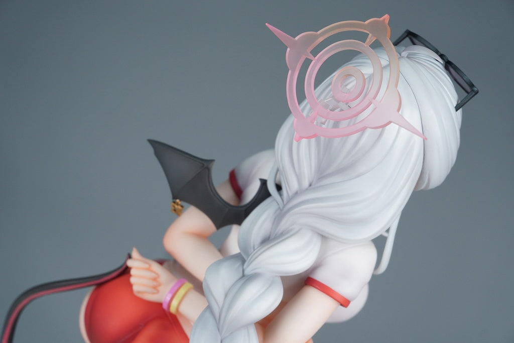 Blue Archive Kurodate Haruna Garage Kit [src:https://booth.pximg.net/722f6e01-59f9-4ff2-9d6b-78cb6e47052a/i/5978070/992eb846-1816-4138-959f-c01958b0551e_base_resized.jpg]