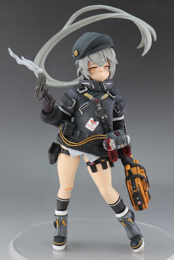 Girls' Frontline HS2000 Garage Kit [src:https://booth.pximg.net/7c438552-dc46-4e7c-95f1-d7742b92f322/i/2930428/9e1df469-45db-488a-ac64-d1c1a75b0d75_base_resized.jpg]