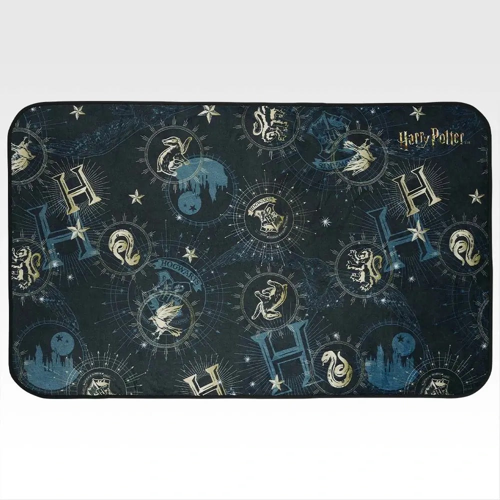 Ichiban Kuji Harry Potter Magical Holiday! Prize A Hogwarts Cloak Blanket