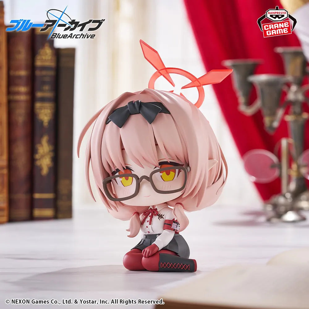 Chinatsu Hinomiya Blue Archive Sitting Figure Prize Figure by Banpresto - Mandorama