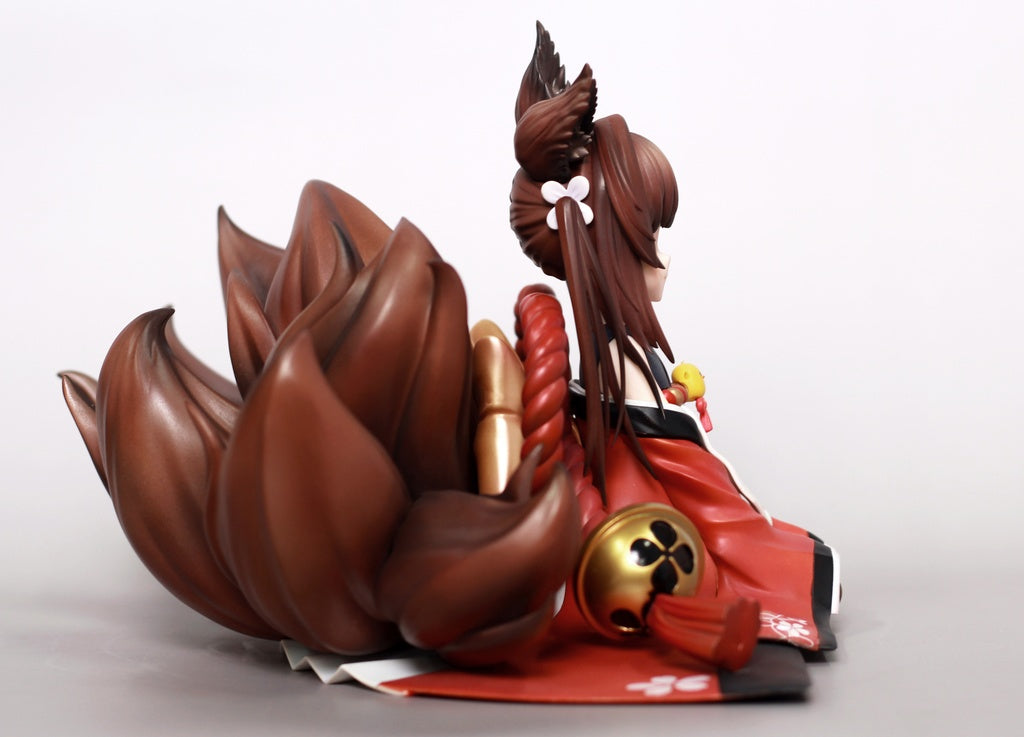 Azur Lane Amagi Garage Kit [src:https://booth.pximg.net/50724d23-a6b3-4b94-85c8-b610169a4ac5/i/4574706/dee29121-73cd-4d66-b62b-b081933879cc_base_resized.jpg]