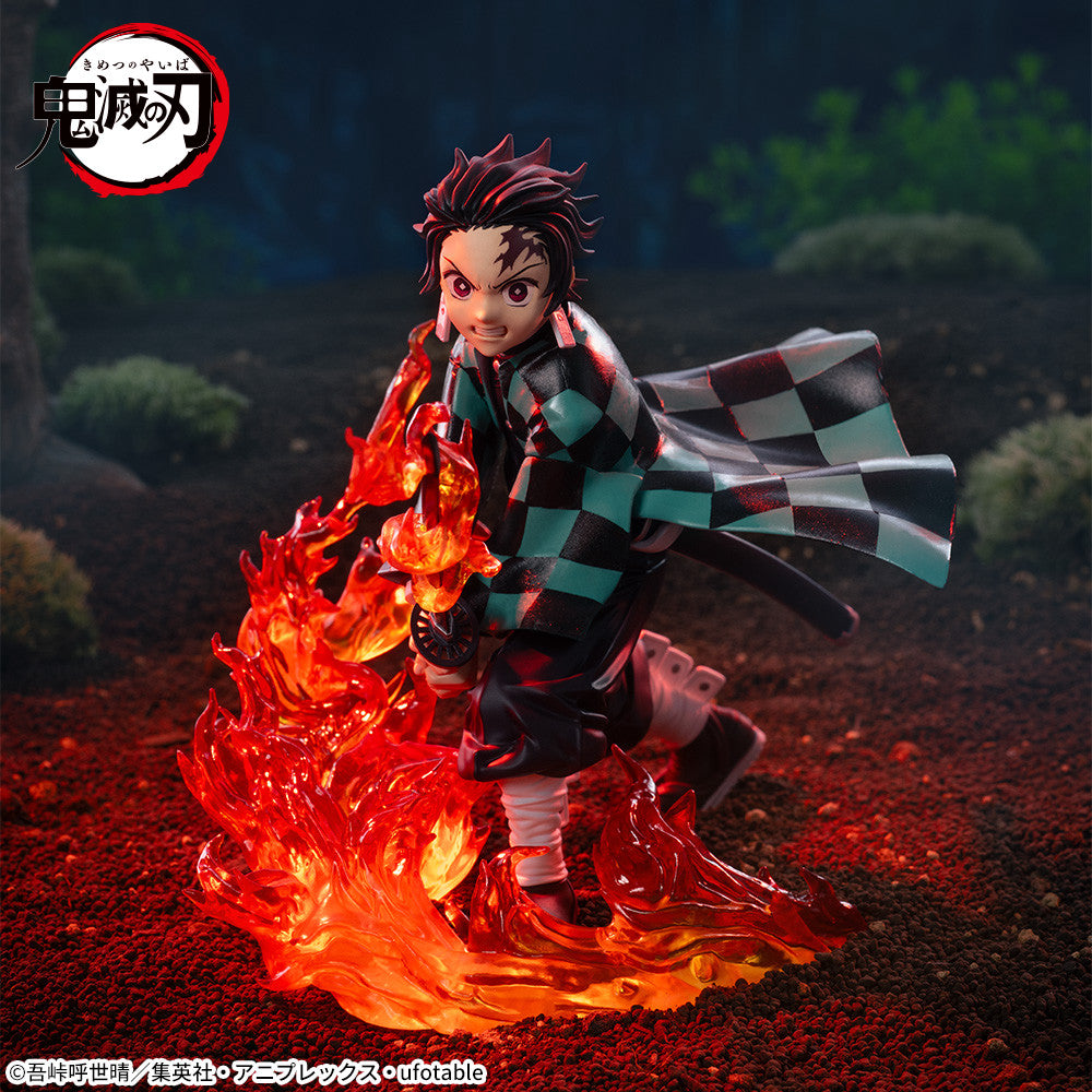 Tanjiro Kamado Demon Slayer: Kimetsu no Yaiba Xross Link Prize Figure by Sega - Mandorama [src:https://figisland.net/wp-content/uploads/2024/04/s01011615039352.jpg]
