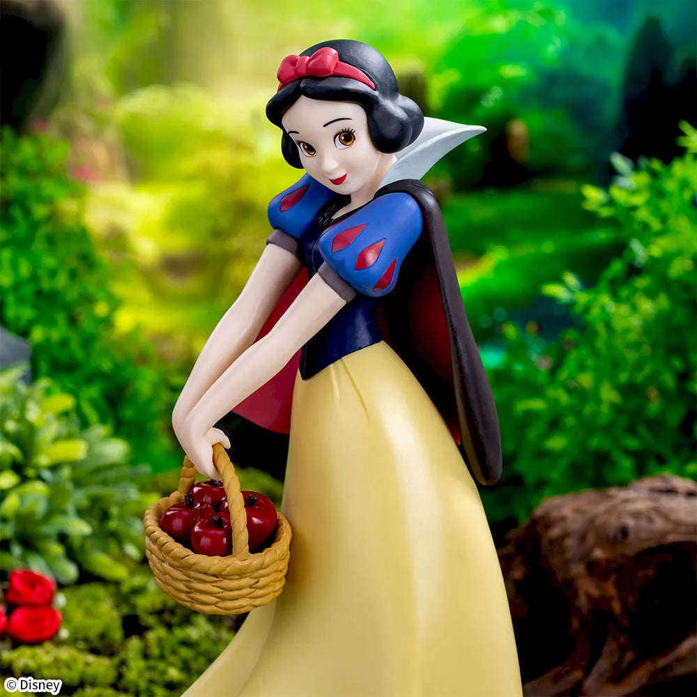 Snow White Disney Characters Luminasta Prize Figure by Sega (03/2025) - Mandorama [src:https://figisland.net/wp-content/uploads/2025/02/s01011615047442.webp]
