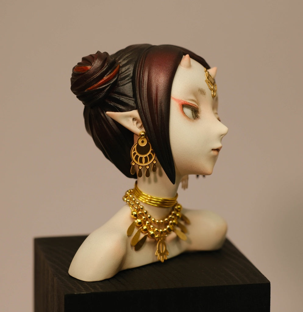Dakini / Hariti Garage Kit [src:https://booth.pximg.net/4d1fb1a3-913c-4f8f-a9bb-e655b78e33ea/i/6594667/e51f211d-4b82-4145-953e-608739a2c05e_base_resized.jpg]