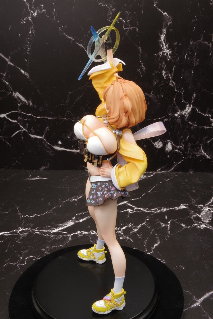 Goddess of Victory: NIKKE Anis: Star Garage Kit [src:https://booth.pximg.net/1fb3ae72-2bf4-40fe-8d85-47e3f33745ce/i/7755269/ebd5cdbf-ca09-40fd-ae2f-4770d0579170_base_resized.jpg]