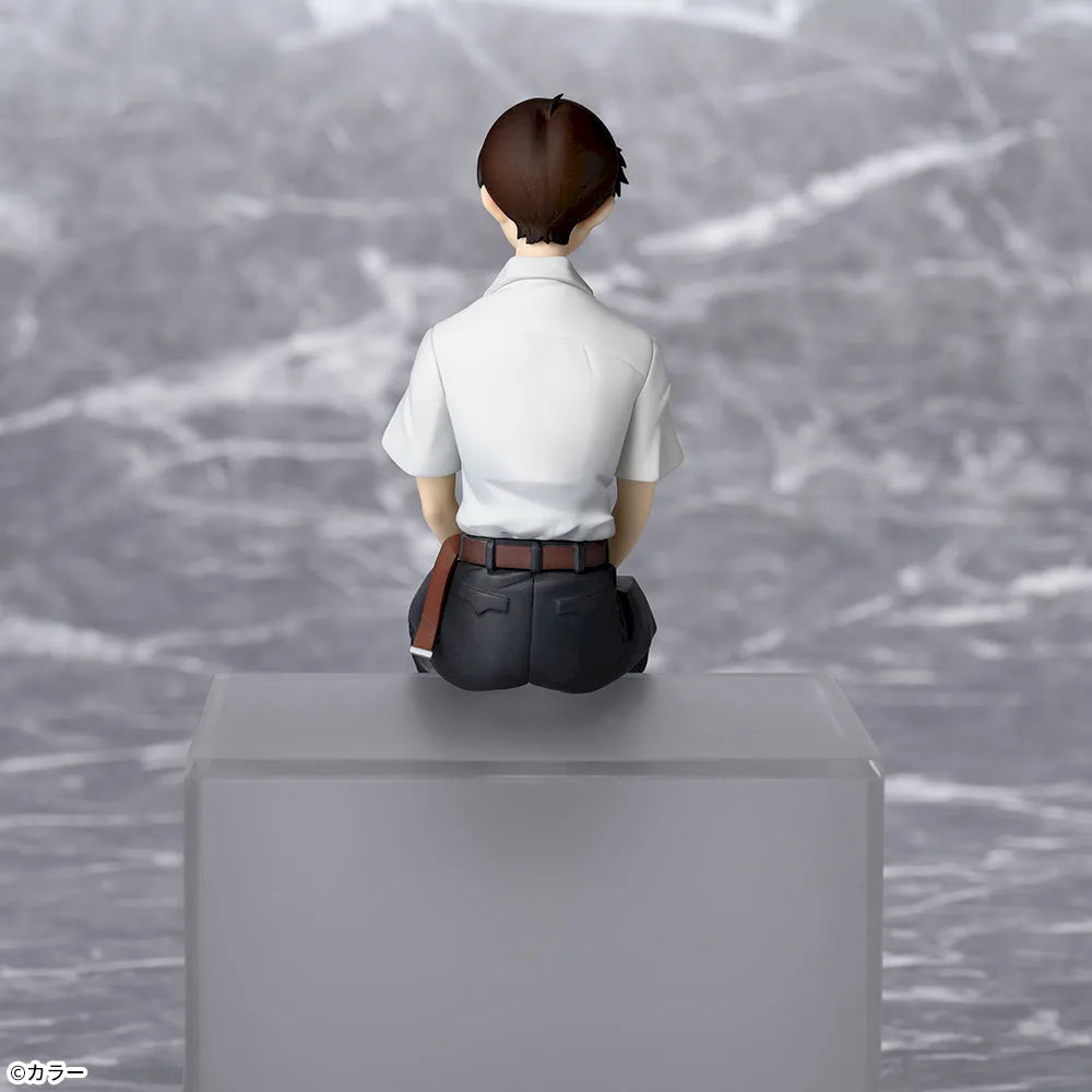 Shinji Ikari Evangelion Chokonose Premium Figure Prize Figure by Sega - Mandorama [src:https://figisland.net/wp-content/uploads/2025/05/s01011615052521.webp]