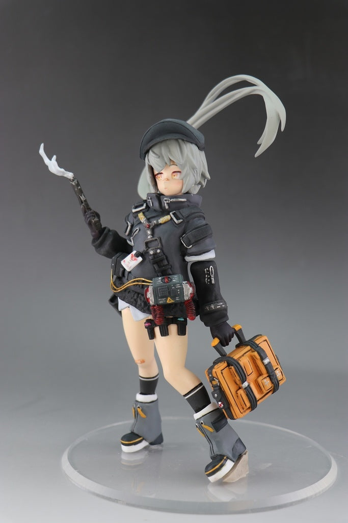 Girls' Frontline HS2000 Garage Kit [src:https://booth.pximg.net/7c438552-dc46-4e7c-95f1-d7742b92f322/i/2930428/f1e6cc68-9b27-46ce-9e2e-223cf61d6e9a_base_resized.jpg]