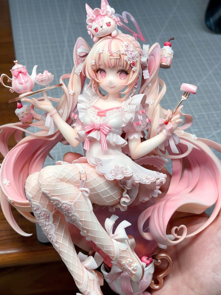 Lisette Garage Kit [src:https://booth.pximg.net/f8650f59-4dc1-42fd-b8e9-5169a191bf77/i/8583945/f4d3af8a-1cef-451e-ab44-55001b763cc3_base_resized.jpg]