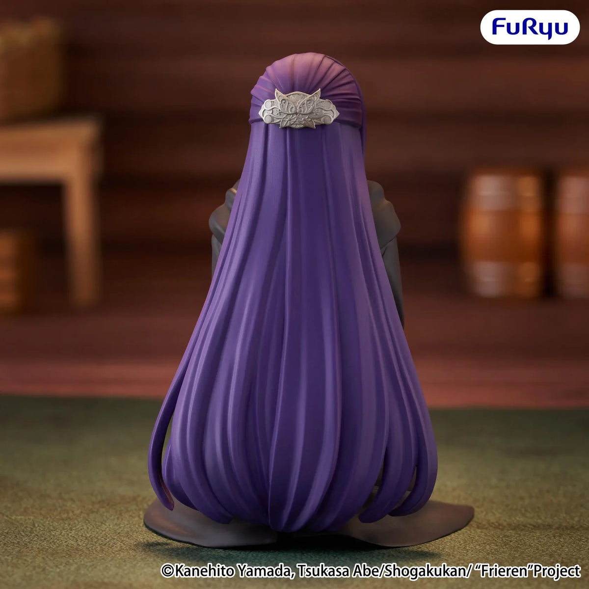 Fern Frieren: Beyond Journey's End Noodle Stopper Figure Prize Figure by FuRyu (08/2026) - Mandorama [src:https://cdn.shopify.com/s/files/1/0095/6910/8015/files/02_905bd293-1811-4bd4-a23c-c13b21fa063f.webp?v=1774603530]