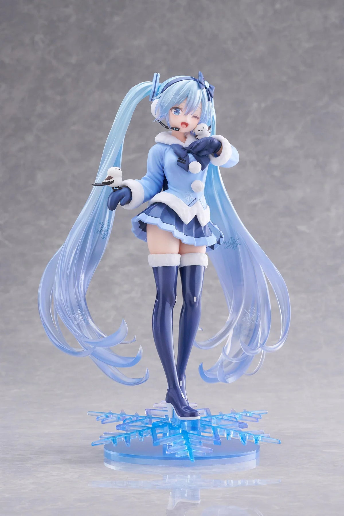 Snow Miku 2012 Ver. Hatsune Miku AMP+ Prize Figure by Taito (09/2026) - Mandorama