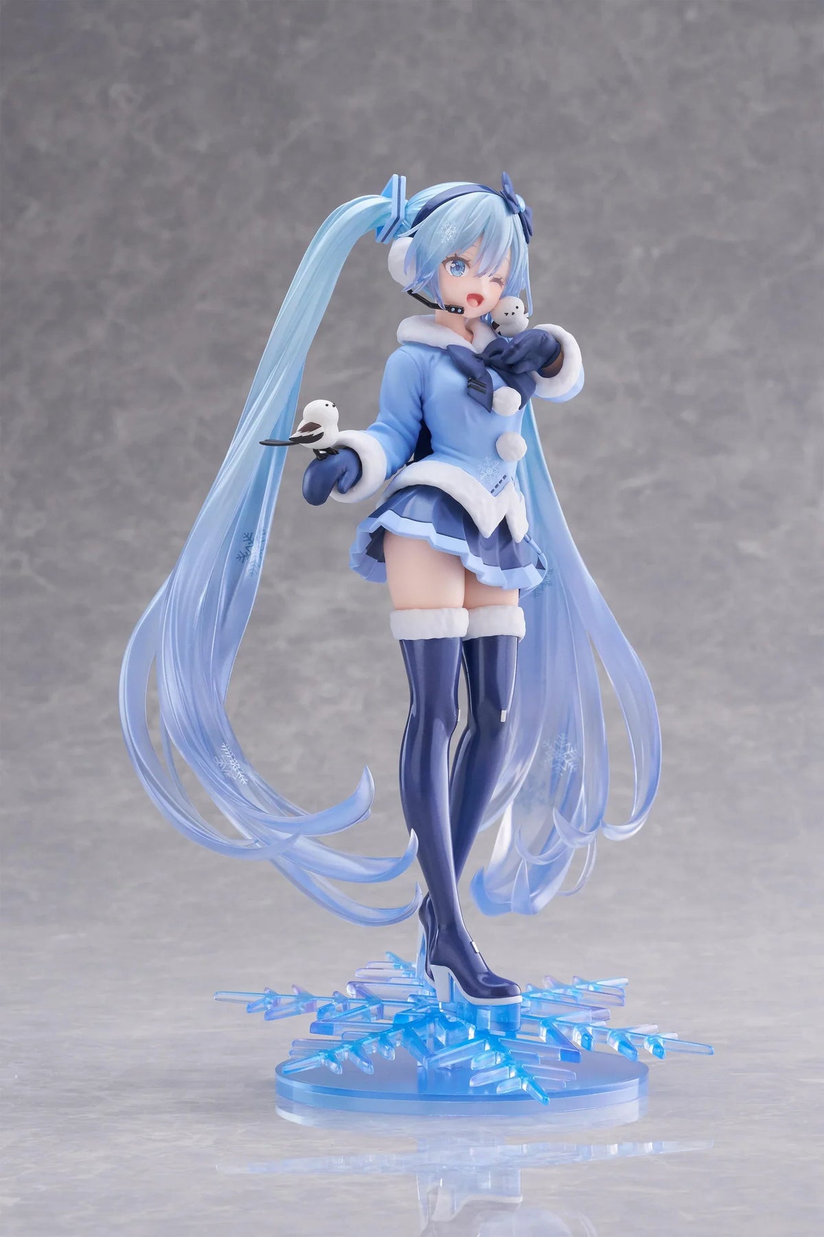 Snow Miku 2012 Ver. Hatsune Miku AMP+ Prize Figure by Taito (09/2026) - Mandorama