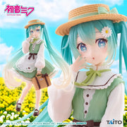Hatsune Miku Hatsune Miku Fashion Figure Prize Figure by Taito - Mandorama [src:https://tokutame.net/wp-content/uploads/2025/03/prize-202503-hatsunemiku-taito1.webp]