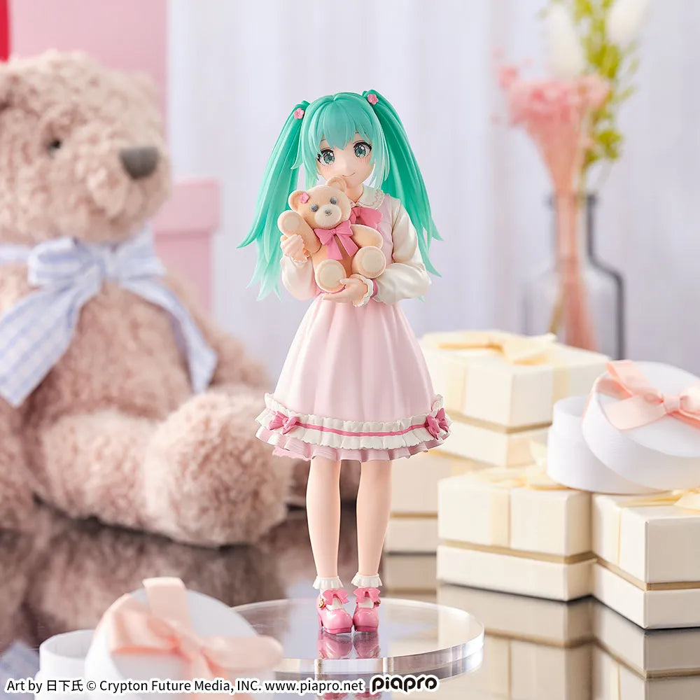 Hatsune Miku Hatsune Miku LUMINASTA Prize Figure by Sega (09/2025) - Mandorama [src:https://tokutame.net/wp-content/uploads/2025/08/prize-20250919-hatsunemiku-sega1.webp]