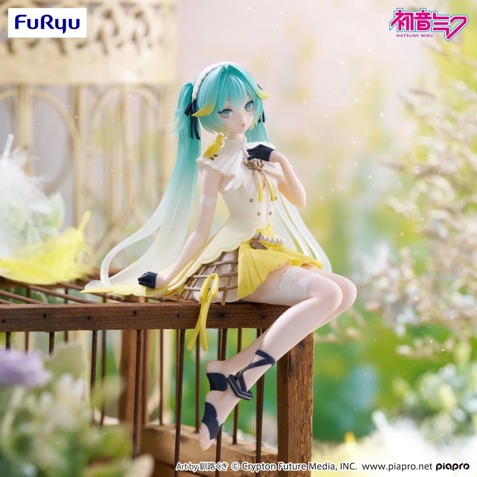 Canary Hatsune Miku Noodle Stopper Prize Figure by FuRyu - Mandorama