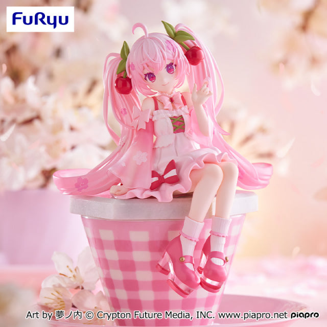 Sakura Miku Hatsune Miku Noodle Stopper Prize Figure by FuRyu - Mandorama [src:https://figisland.net/wp-content/uploads/2025/01/s01011615047130.jpg]