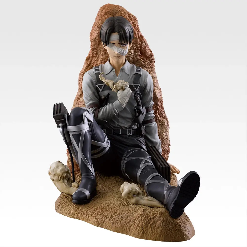 Ichiban Kuji Attack on Titan Prize C Levi Figure ~Dedicate Your Hearts~ - Mandorama