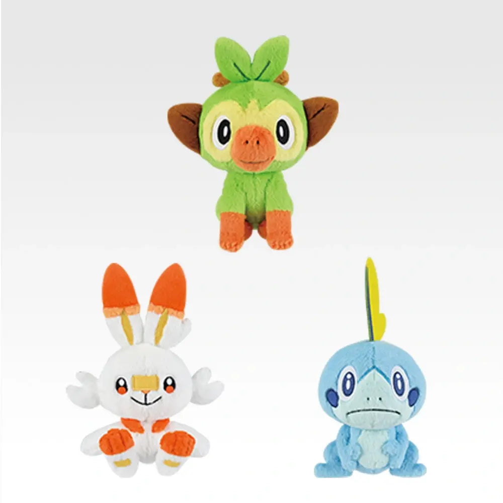 Ichiban Kuji Pokémon Prize F Galar Region Starter Pokémon Plush Set (3 Types) - Mandorama [src:https://assets.1kuji.com/uploads/product_item/image/107027/80cd5e33-b1a2-44bd-be1d-c43d50c98a64.webp]