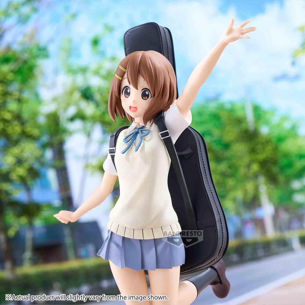 Yui Hirasawa K-On! SQ Figure Prize Figure by Banpresto (02/2027) - photo 3 - Mandorama