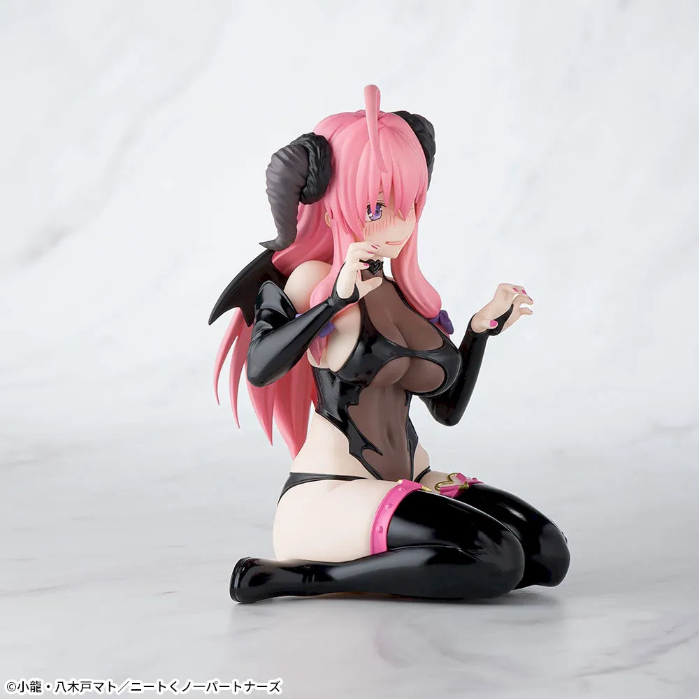 Izura Shiratsuri Living With a NEET Kunoichi Prize Figure by Sega - Mandorama