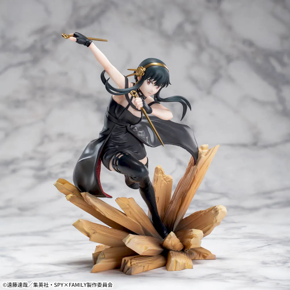 Yor Forger SPY×FAMILY Luminasta Prize Figure by Sega - Mandorama [src:https://figisland.net/wp-content/uploads/2025/03/s01011615051197.webp]