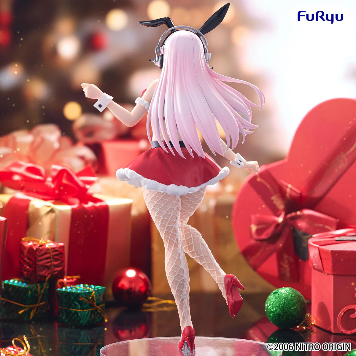 サンタver. Super Sonico BiCute Bunnies Prize Figure by FuRyu (12/2026) - Mandorama [src:https://cdn.shopify.com/s/files/1/0095/6910/8015/files/02_b246e6a3-67e7-4d31-9417-e456febab9d9.webp?v=1785897871]