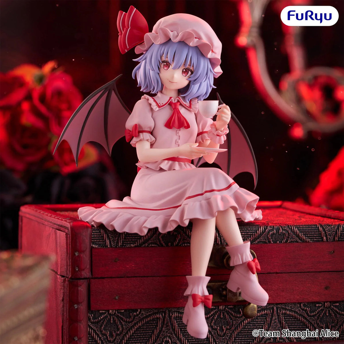 Remilia Scarlet Touhou Project Noodle Stopper Prize Figure by FuRyu (12/2026) - Mandorama [src:https://cdn.shopify.com/s/files/1/0095/6910/8015/files/02_68c14126-77a1-41aa-91e1-aefd448fa7ee.webp?v=1785897578]
