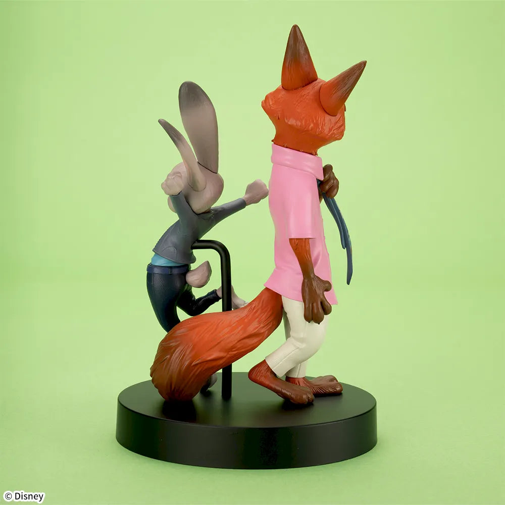 Nick Wilde Zootopia ACT/CUT Premium Figure Prize Figure by Sega - Mandorama [src:https://figisland.net/wp-content/uploads/2025/10/s01011615053101.webp]