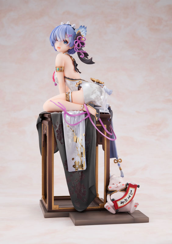 [2nd Order: Planned to be shipped in August 2023]  Re:ZERO -Starting Life in Another World- Rem: Graceful beauty Ver. 1/7 